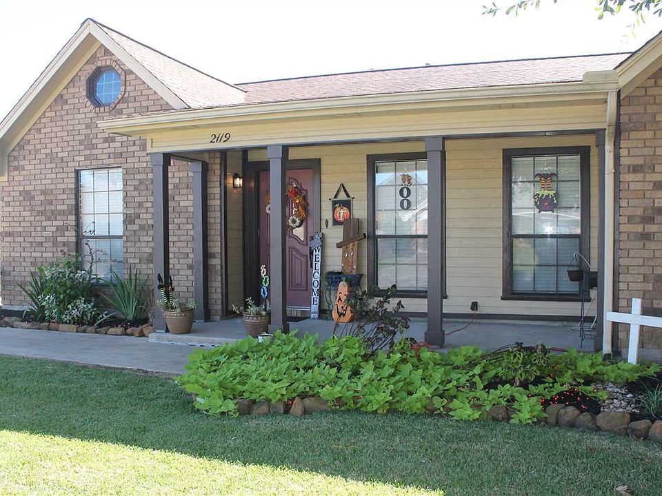 1st image of 2119 Avenue L
