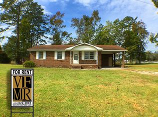 104 Whitley St, Dover, NC 28526