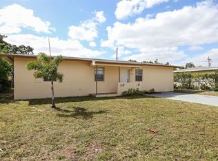 19320 NW 7th Ave, Miami, FL 33169