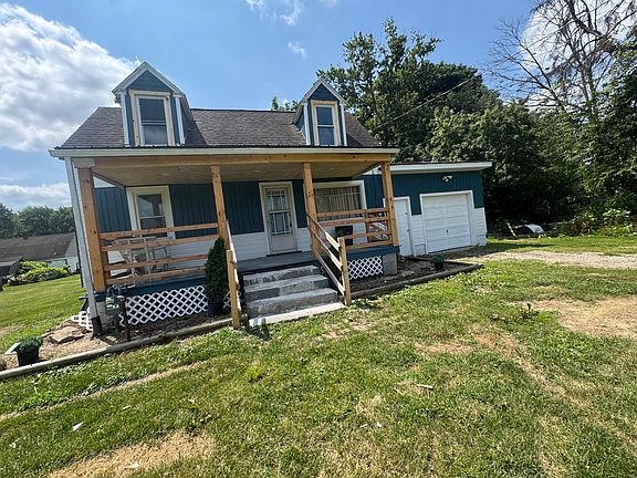 3rd image of 303 Harding Rd #303