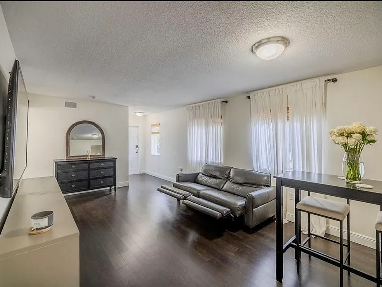 6245 SW 47th Mnr #101 — Photo 12