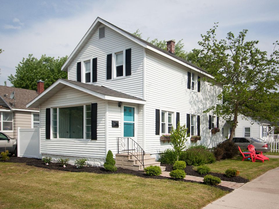 1st image of 1251 Grant St