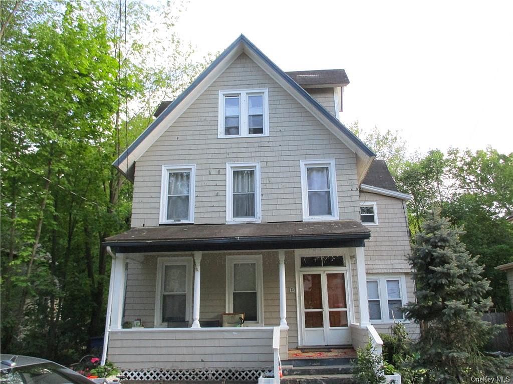 35 6th Street, Hillburn, NY 10931 Zillow