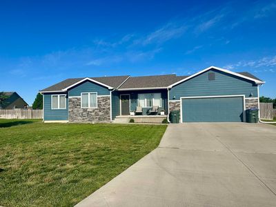 2815 Barbara Ln E, Dodge City, KS, 67801