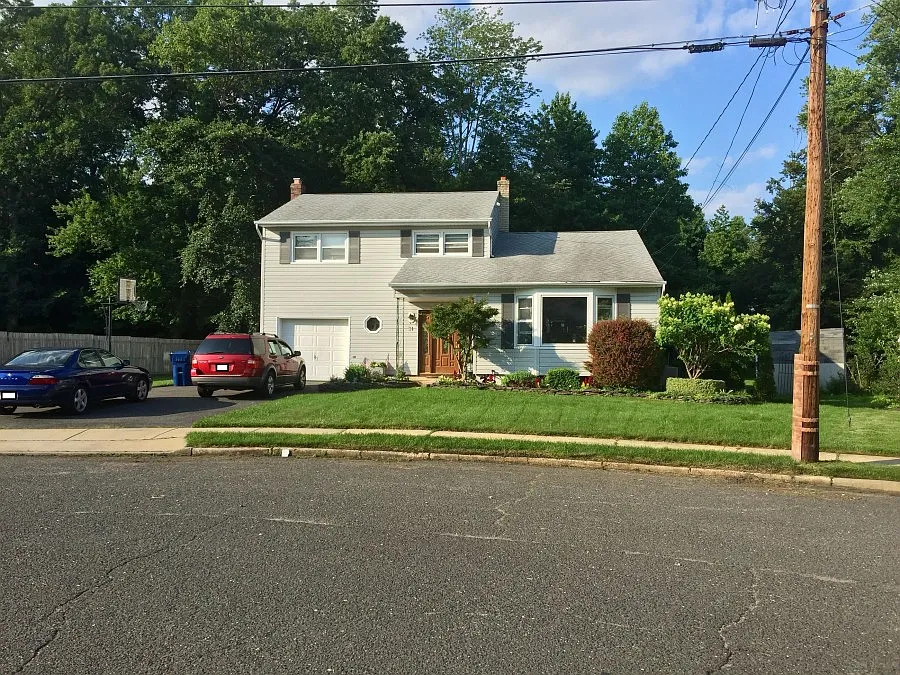 31 Eisele Ave photo 1