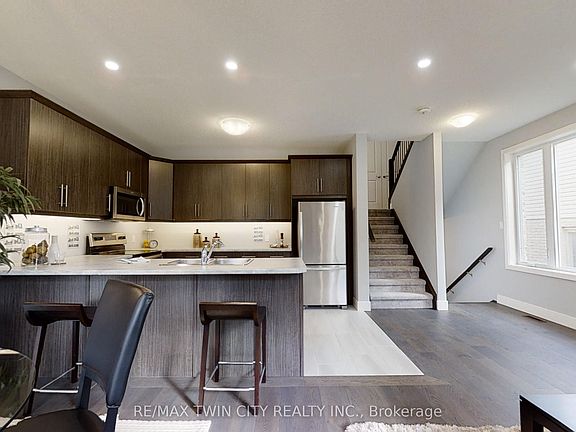 5th image of 2294 Southport Cres