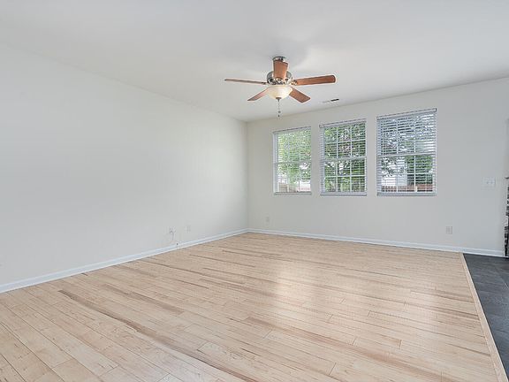 4th image of 505 Magna Dr
