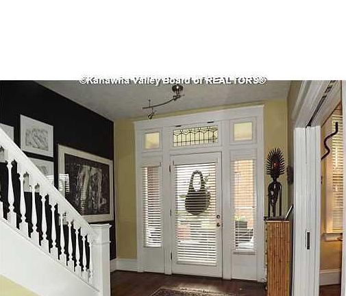 3rd image of 1313 Lee St E APT 105