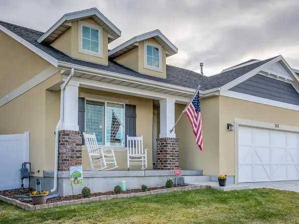 317 W Slate Dr, Tooele, UT 84074