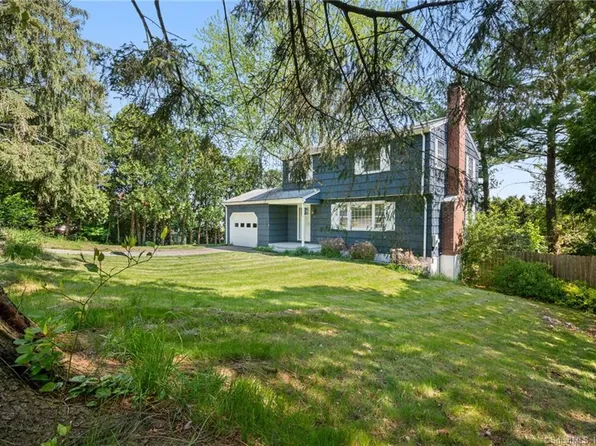 3 Libby Drive, Montville, CT 06382