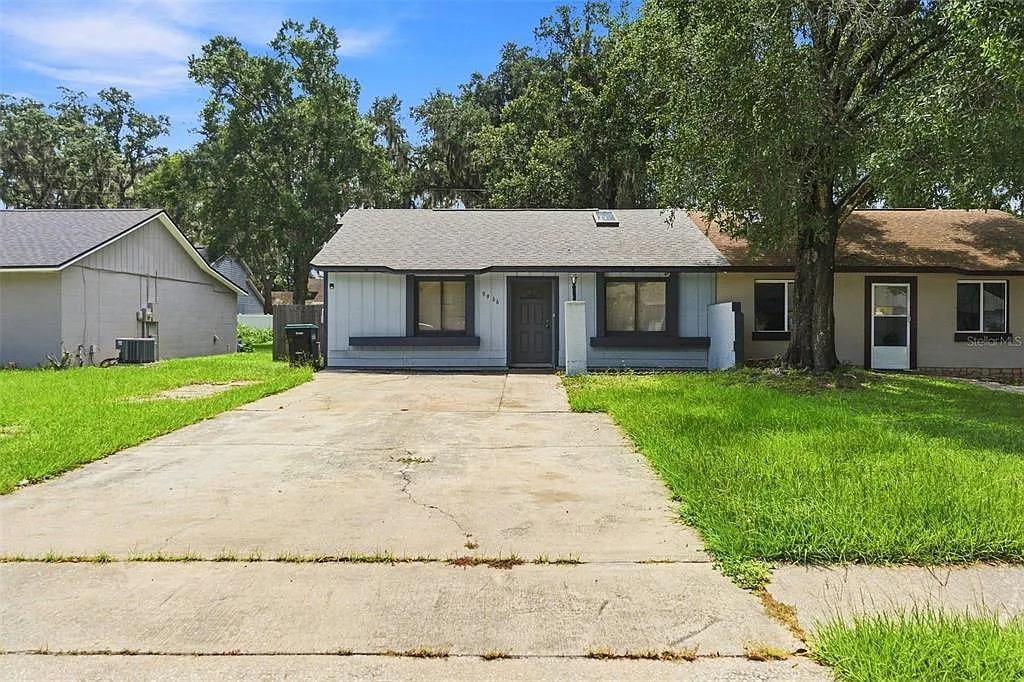 2 bed, 2.0 bath, 1008 sqft, $1,600 — Photo 2