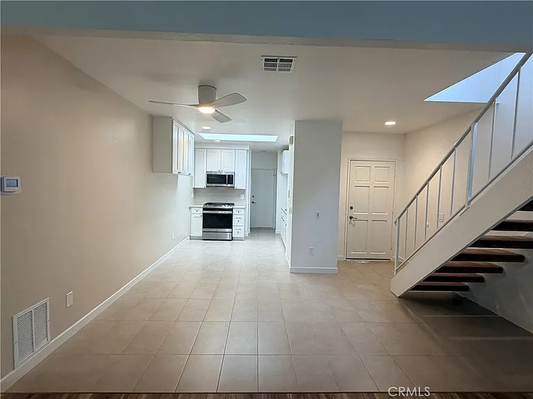 33936 Alcazar Dr — Photo 7
