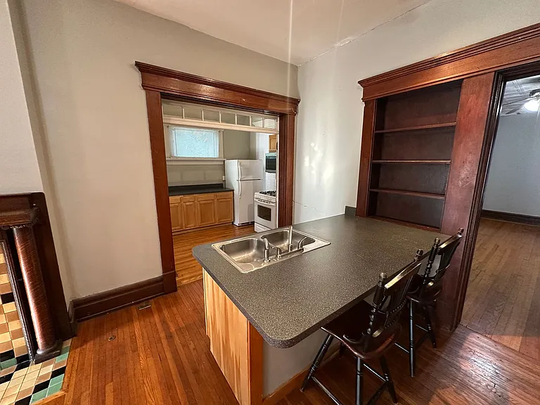 Williams St 2369 MLR — Photo 8