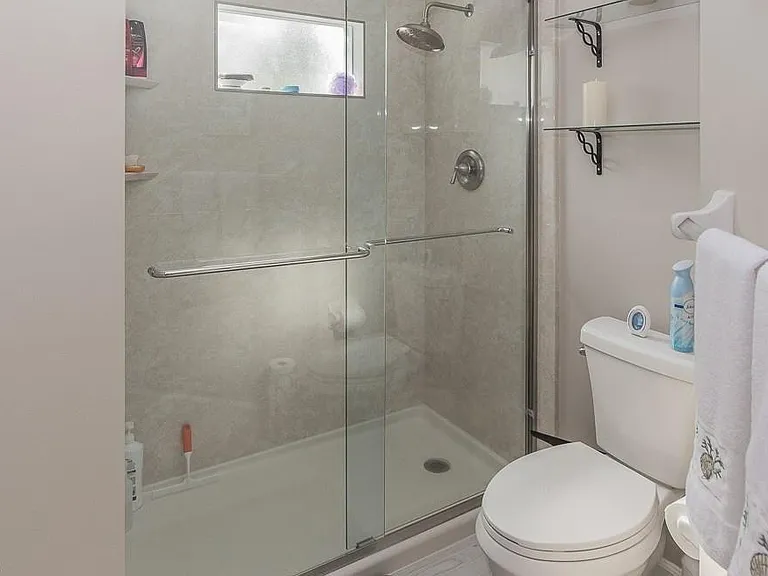 960 Partridge Cir #1-202 — Photo 9