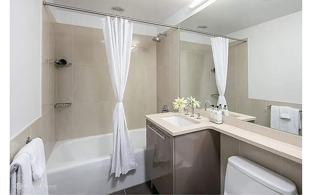 Rented by Douglas Elliman | media 4