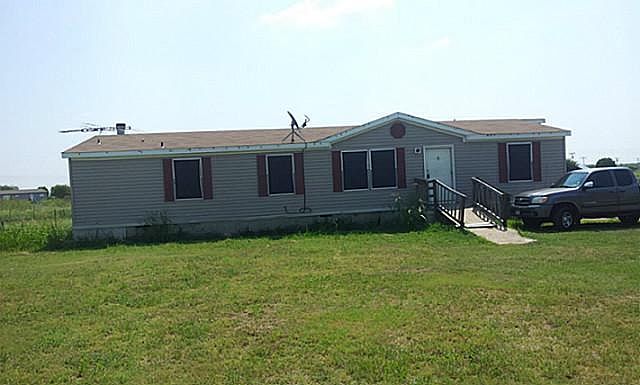 2nd image of 3100 Eastern Valley Dr