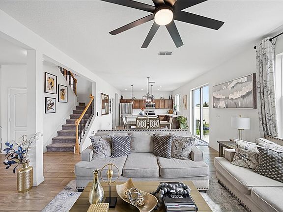 2nd image of 143 SUMMERLIN LOOP