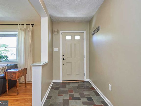 4th image of 3321 Wraywood Pl
