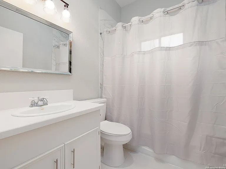 625 Paseo Canada St — Photo 43
