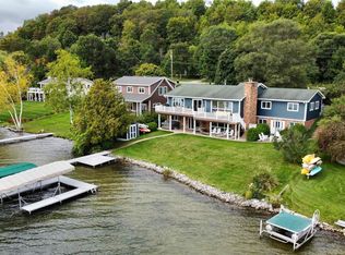 2171 S Lake Shore Dr, Lake Leelanau, MI 49653