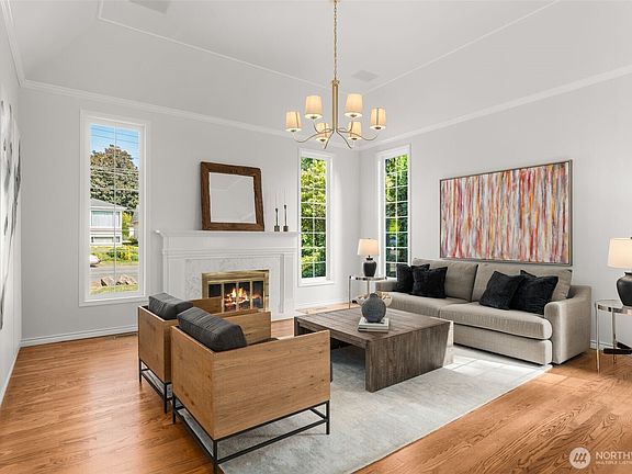 4th image of 12243 6th Avenue NW