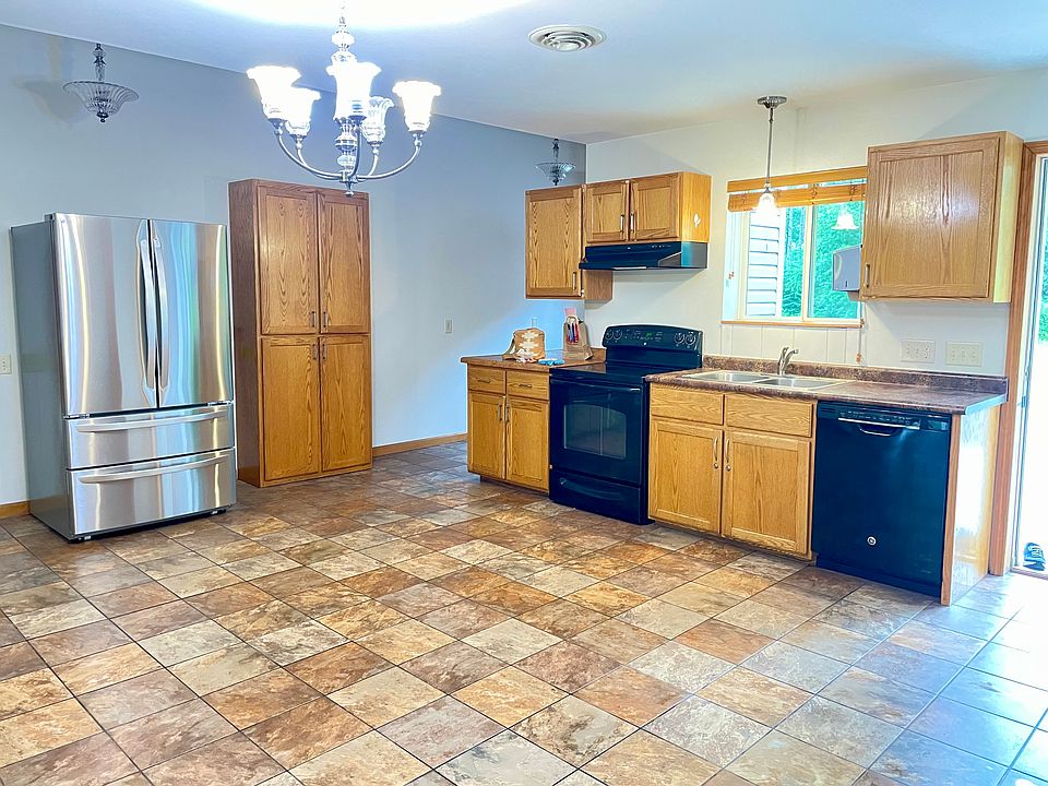 1st image of 212976 County Road B