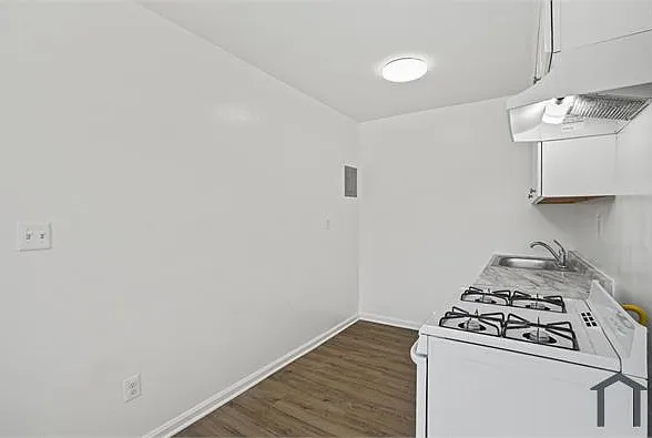 5509 Nannie Helen Burroughs Ave NE #305 — Photo 5