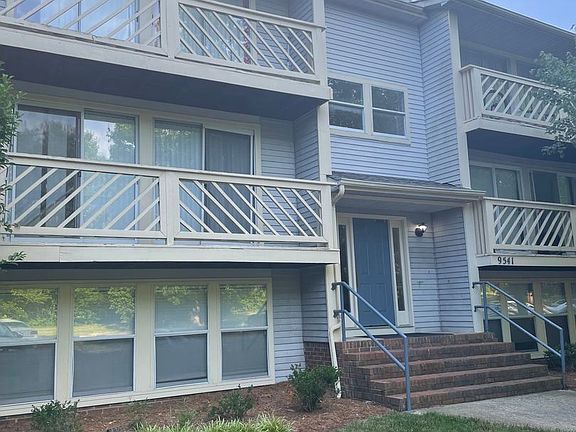 3rd image of 9541 Shannon Green Dr