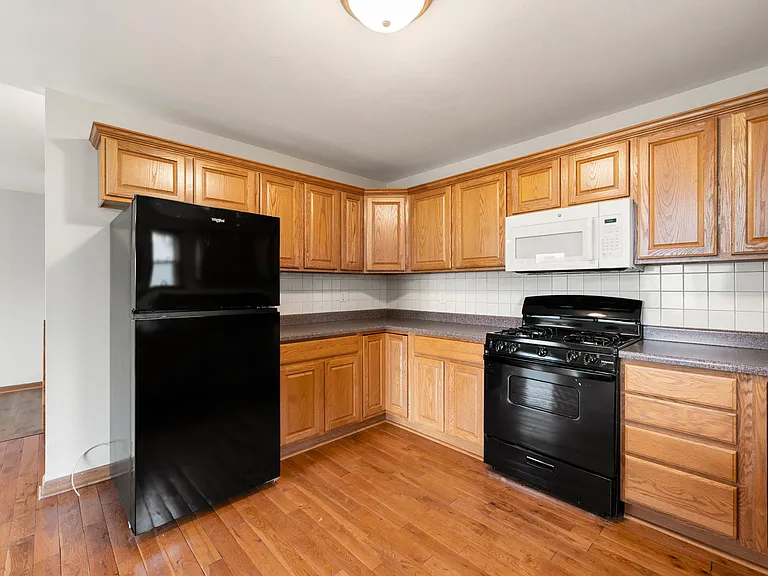 1477 Stonefield Dr — Photo 19