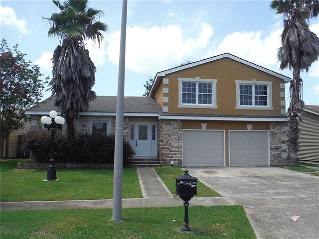 1st image of 3836 Accacia Ln
