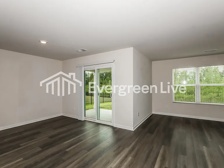1181 Ridgeford Dr — Photo 5