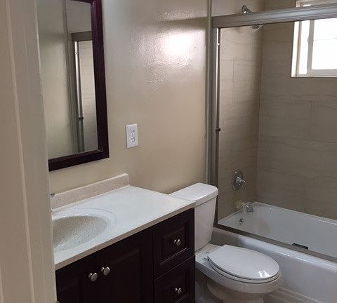 3rd image of 3212 Bagley Ave APT 1