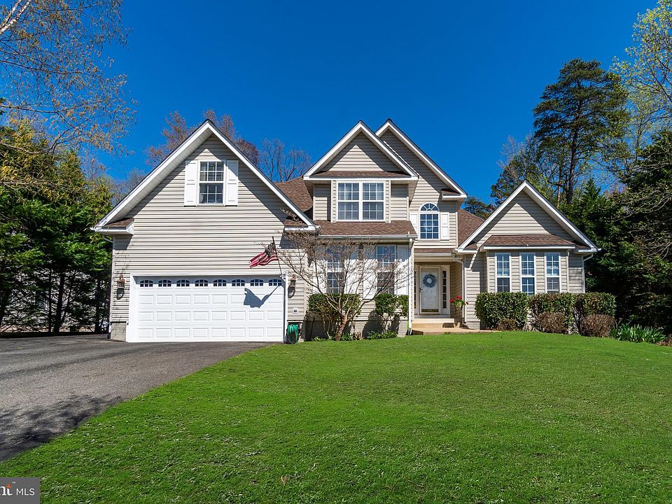 1st image of 6 Evanshire Dr