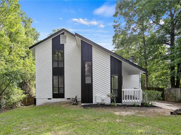 307 Whipple Tree Ln, Fayetteville, NC 28314