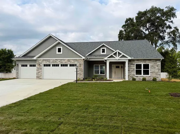 3173 E Rocky Way, Winona Lake, IN 46590