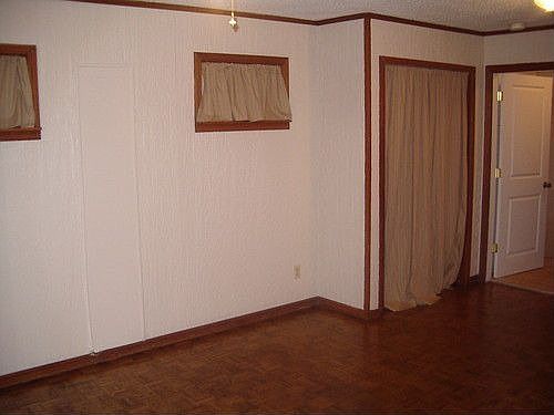 4th image of 1124 NE 19th St