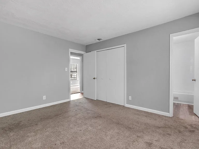 27 Sierra Rd — Photo 20