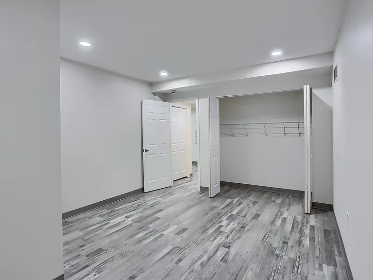 201 Kathleen Dr #2 — Photo 27