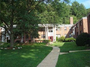 7 Lawrence Dr APT A, White Plains, NY 10603