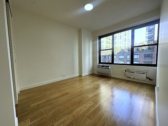 4th image of 145 4th Ave APT 10K