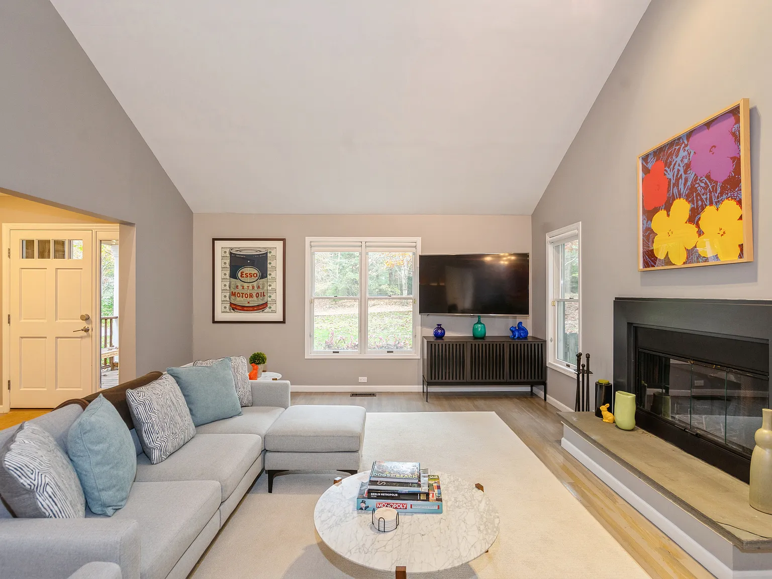 Refreshed Bridgehampton Chic — Photo 3