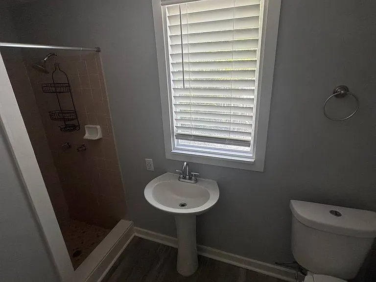 739 Olivia St — Photo 10