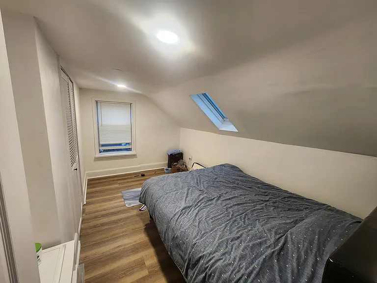 Bedroom 3, 3rd floor