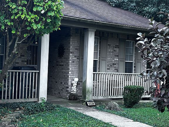 2nd image of 4536 Carvin Cir