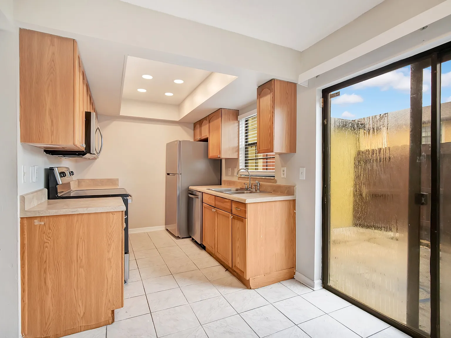 3225 Oak Lawn Place - 1 — Photo 3