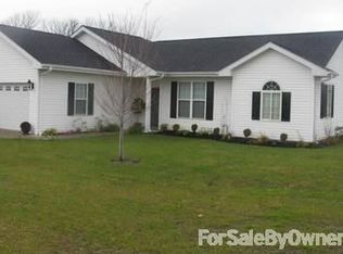 60 Swan Ln, Farmington, MO 63640