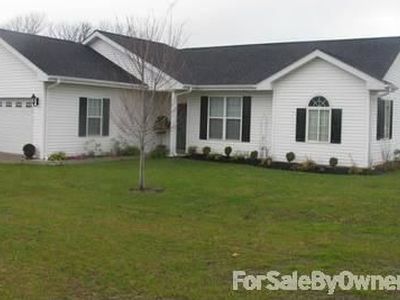 60 Swan Ln, Farmington, MO, 63640