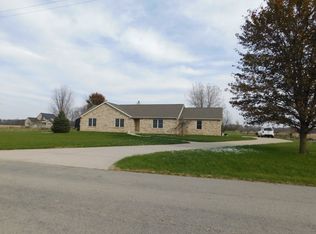 5064 S 1300 W, Mentone, IN 46539
