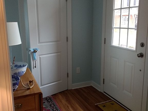 3rd image of 4207 Greenview
