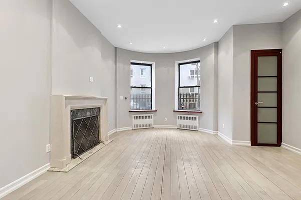 Rented by Weichert Realtors | media 19